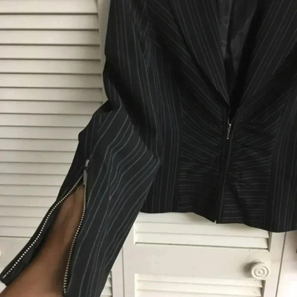 DALIA ladies jacket size 2 - Picture 5 of 8